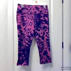 Nike Capri yoga pants